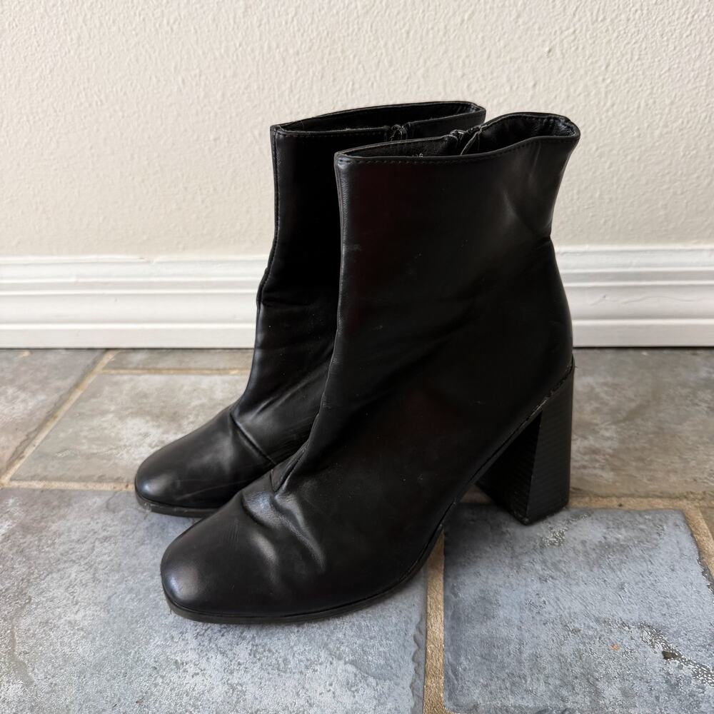 Forever 21 Black Ankle Boots Womens 9 Chunky Block Heel Zip Booties